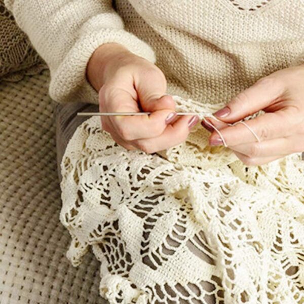 SUMAJU 14 Pieces Aluminum Crochet Hooks, Multicolor Knitting Needles Craft Making Tool Yarn Set 2mm-10mm Stocking Stuffer